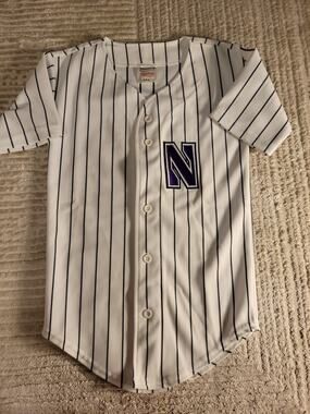 Northwestern Wildcats Jersey Youth Size Small 26-28 College NCAA Baseball Kids